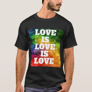 CAMISETA AMOR É AMOR