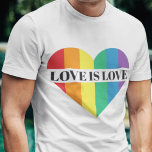 Camiseta Amor é amor coração arco-íris Orgulho LGBTQ T-Shir<br><div class="desc">Uma t-shirt colorida,  com um grande coração com as cores da bandeira do arco-íris LGBTQ,  com a legenda personalizável "Amor é Amor" numa letra preta de todos os bonés. Vista esta camiseta de conscientização de orgulho gay para mostrar ao mundo que você é um orgulhoso membro da comunidade LGBTQ.</div>
