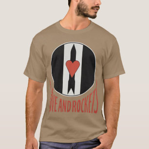 Camiseta Amor e Foguetes