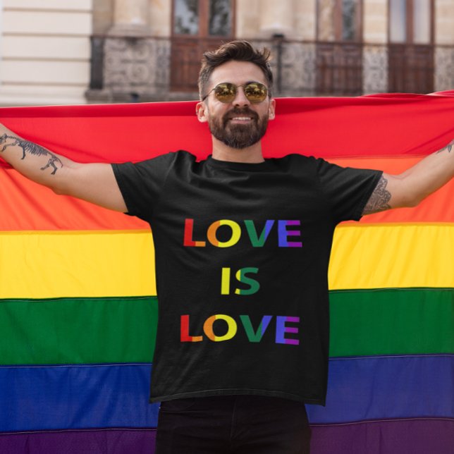 Camiseta Amor é Orgulho LGBT (Love is Love LBGT Pride T-Shirt)