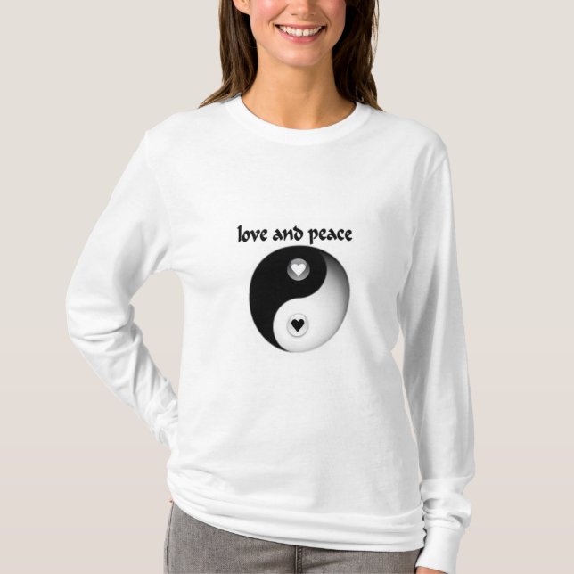 Camiseta Amor e Paz  (Frente)