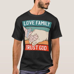 Camiseta Amor Família Confie em Deus Cristão