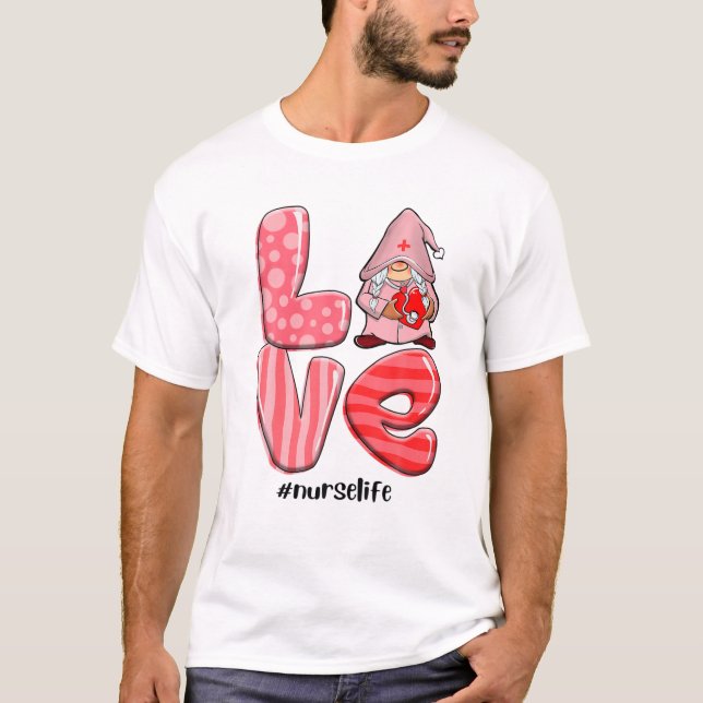 Camiseta Amor Gnomos Enfermeira Namorados Corações Estetosc (Frente)