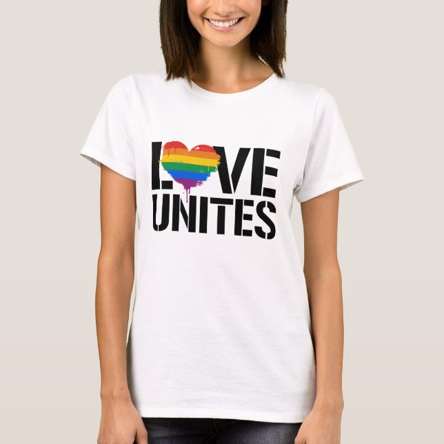 CAMISETA AMOR LGBTQ UNE (Frente)