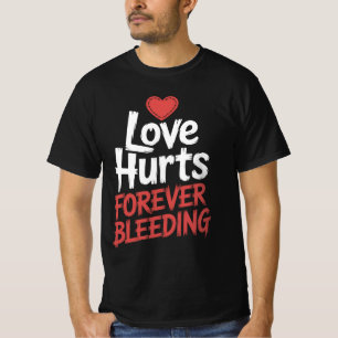 Camiseta Amor Magoa o Horror Gótico no Tee das Bruxas