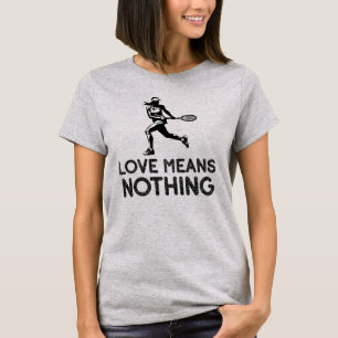 Camiseta Amor Não Significa Nada, Tênis