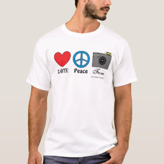 Camiseta Amor, paz, fama