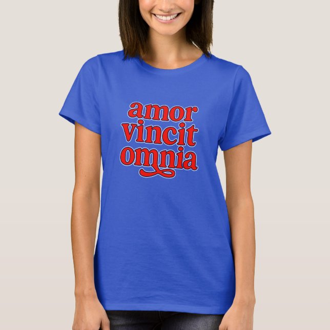 Camiseta Amor vincit omnia (Frente)