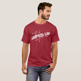 Camiseta Amped ACIMA! T-shirt engraçado de OpAmp dos
