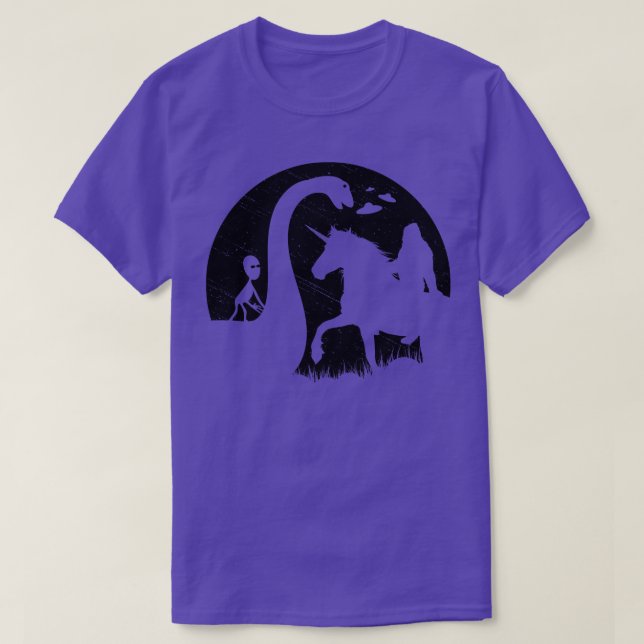 Camiseta Andando Unicórnio Com O Monstro De Loch Ness (Frente do Design)