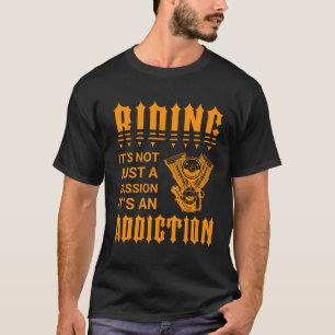 Camiseta Andar de Moto Não É Apenas Paixão 