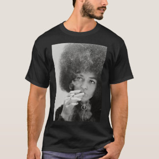 Camiseta Angela Davis Smoking Essential T-Shirt