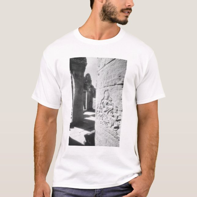 Camiseta Angkor Cambodja, Apsara Que Esconde O Bayon 2 (Frente)