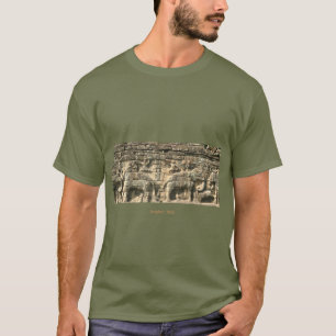 Camiseta Angkor Wat, Baixo-relevo.