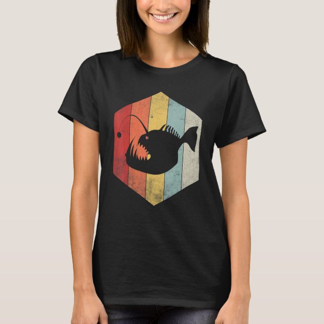 Camiseta Angler Fish  Retro Fisherman Vintage Anglerfish (Frente)