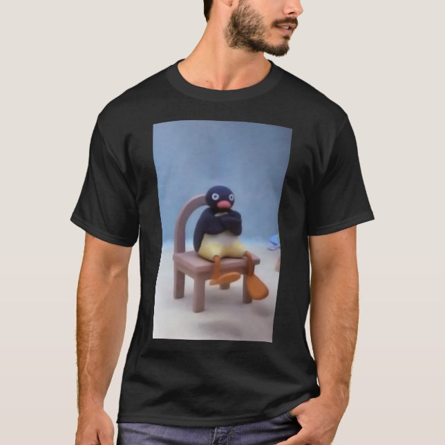 Camiseta Angry Pingu Classic T-Shirt (Frente)