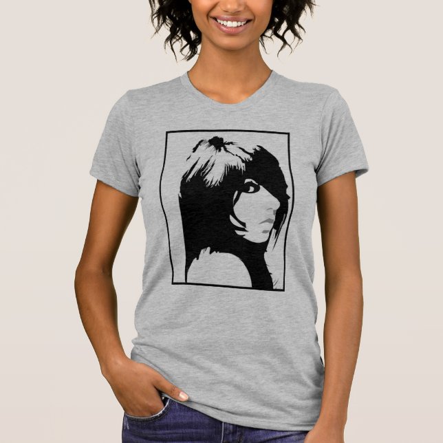 Camiseta Anika em preto e branco (Frente)