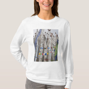 Camiseta Anilhas de bandeira de oração na montanha, Yoton