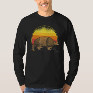 Camiseta Animais Selvagens Sunset Retro Armadillo