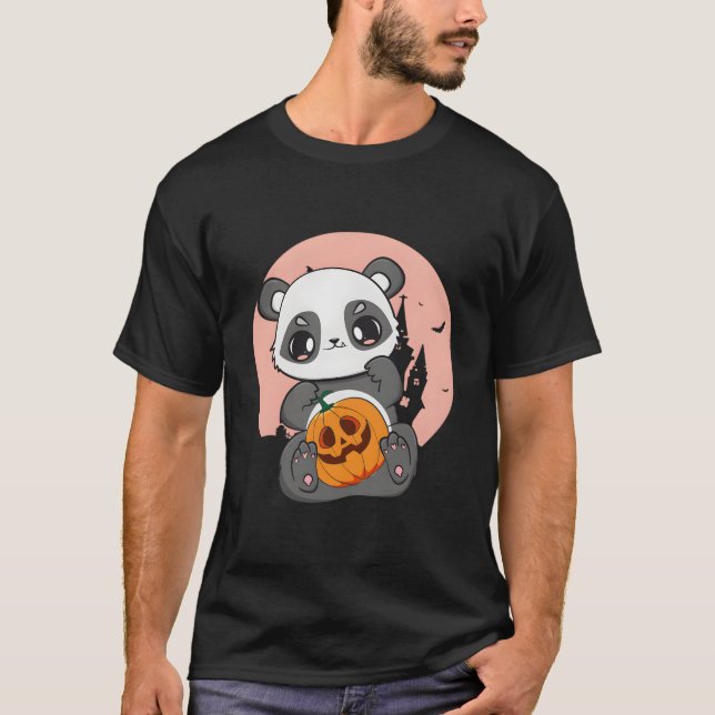 Camiseta Anime Panda With Pumpkin For Kawaii Horror Hallowe (Frente)
