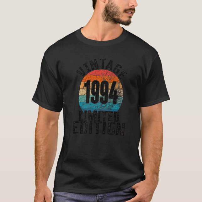 Camiseta aniversariante 1994 bday (Frente)