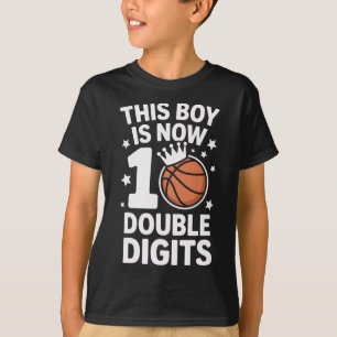 Camiseta Aniversário de 10 anos Este menino agora tem 10 dí