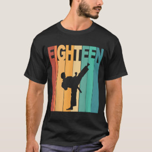 Camiseta Aniversário de 18 anos Tema de Karate Taekwondo 18