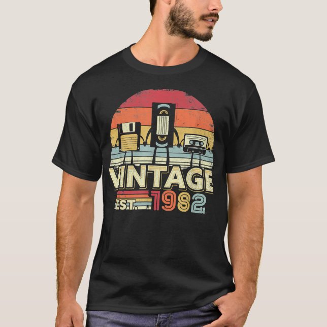 Camiseta Aniversário de 1982, música, humor tecnológico (Frente)