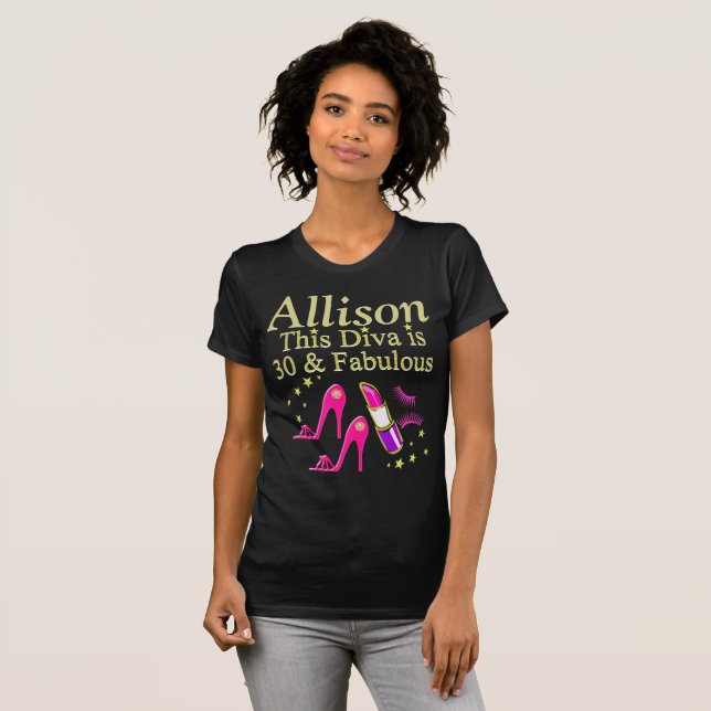CAMISETA ANIVERSÁRIO DE 30 ANOS DIVA INCRÍVEL PERSONALIZADA (Frente Completa)