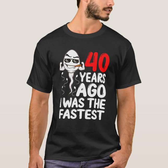 Camiseta aniversário de 40 anos Gag Vestido Há 40 Anos Eu E (Frente)