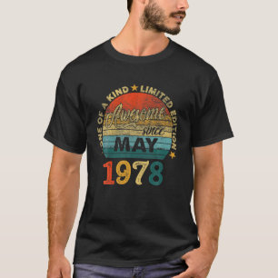 Camiseta Aniversário de 43 anos é fantástico desde maio de