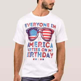 Camiseta Aniversário de 4 de Julho Engraçado Nascido em qua
