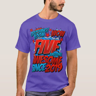 Camiseta Aniversário de 5 anos Estilo Cômico Incrível Desde