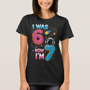 Camiseta Aniversário de 7 Anos Era 6 Agora Engraçado Estou 