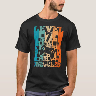 Camiseta Aniversário de 7 de nível 7 desbloqueado do jogado