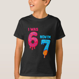 Camiseta Aniversário de Sete Anos Eu Tinha 6 Agora Tenho 7