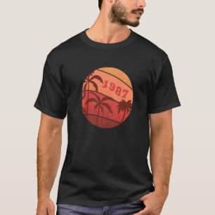 Camiseta Aniversário do Clássico Retro Palm Sunset Birthda