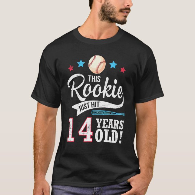 Camiseta Aniversário Do Jogador De Beisebol Este Rookie Aca (Frente)