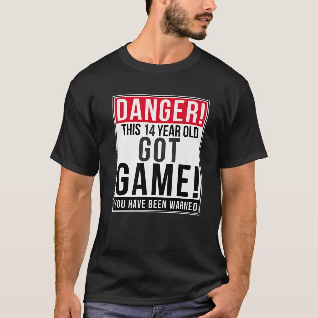 Camiseta Aniversário engraçado do Jogo de Aniversário do 14 (Frente)