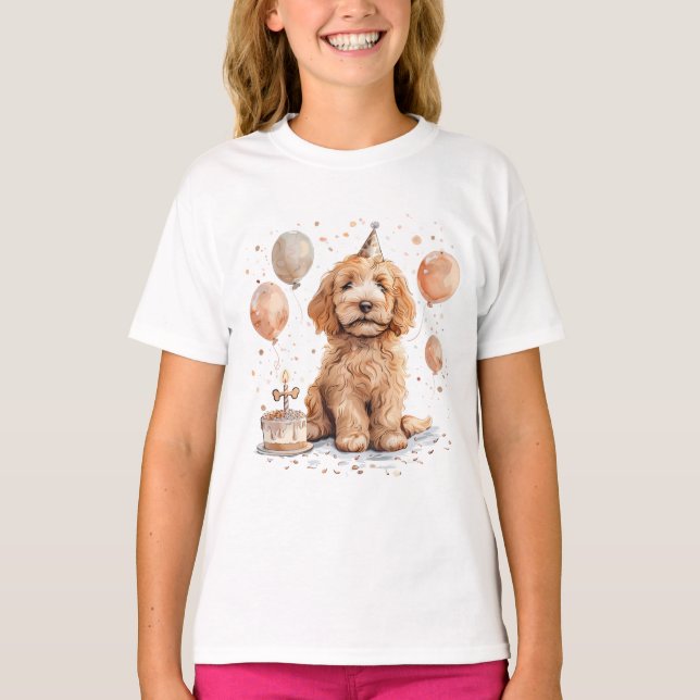 Camiseta Aniversário Goldendoodle Cog Bolo de Aniversário (Frente)