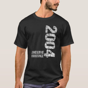 Camiseta Aniversário Nascido em 2004 Incrível desde 2004 Vi