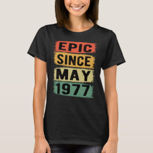 Camiseta Aniversário No Nascer De Maio Em 1977