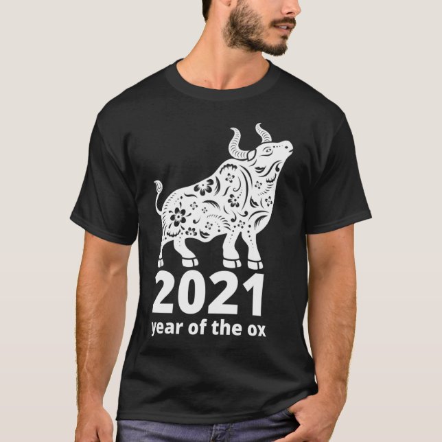 Camiseta Ano Do OX Chinês Zodiac Lunar Ano Novo 2021 (Frente)