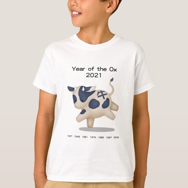 Camiseta Ano do Ox Cute Zodiac Animal 2021 (Frente)