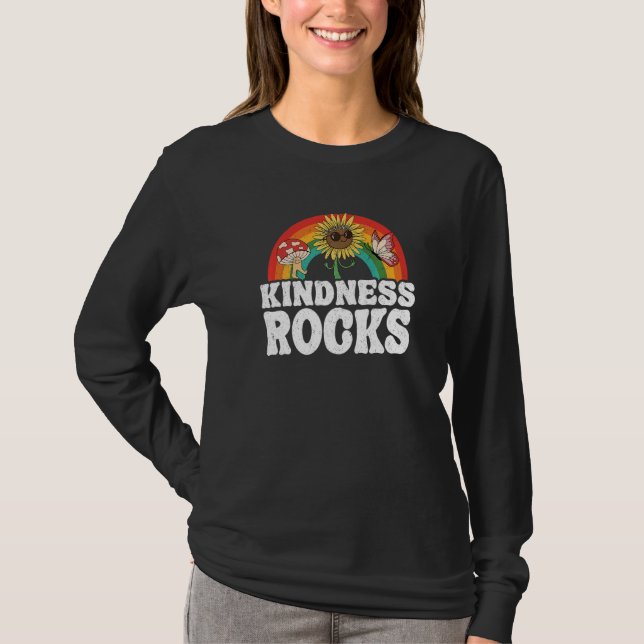 Camiseta Anti Bullying Hippie Retro Teacher Rainbow Kindnes (Frente)