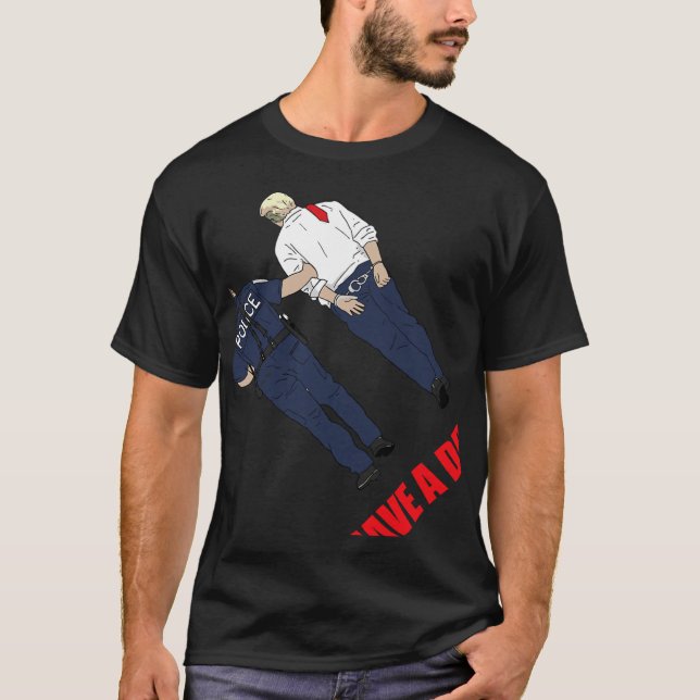 Camiseta Anti-Trump Eu Tenho Uma Polícia De Sonho Prendendo (Frente)