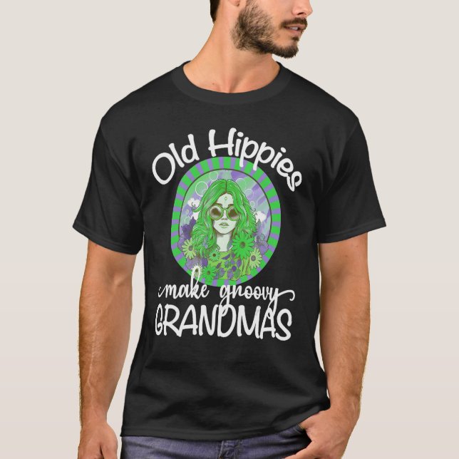 Camiseta Antigos Hippies Fazem Avós Groovy Retro 70 Vovô (Frente)