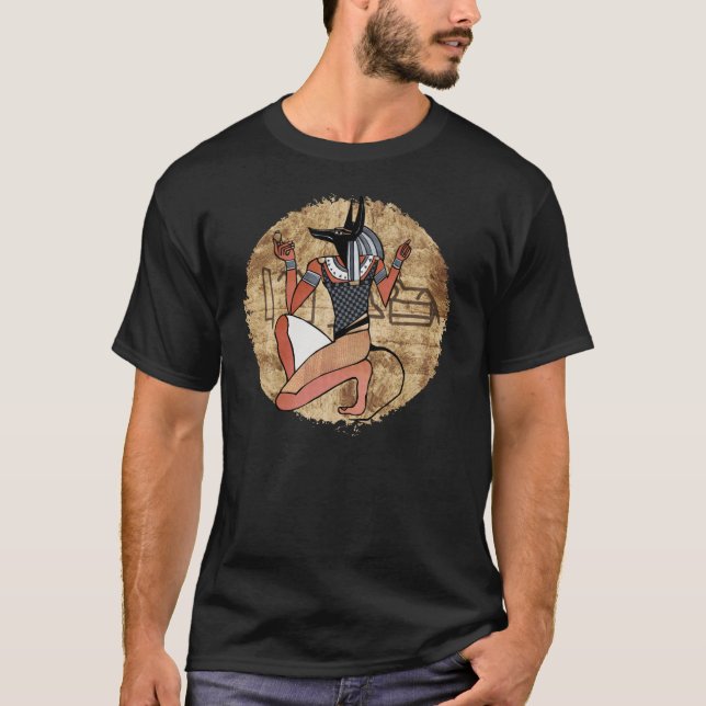 Camiseta Anubis O Egípcio Guardião (Frente)