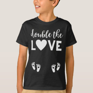 Camiseta Anúncio de Gêmeos Grávida no Dia dos Namorados Fem