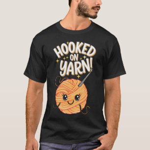 Camiseta Apaixonados por Agulhas de Crochê Hooked On Yarn